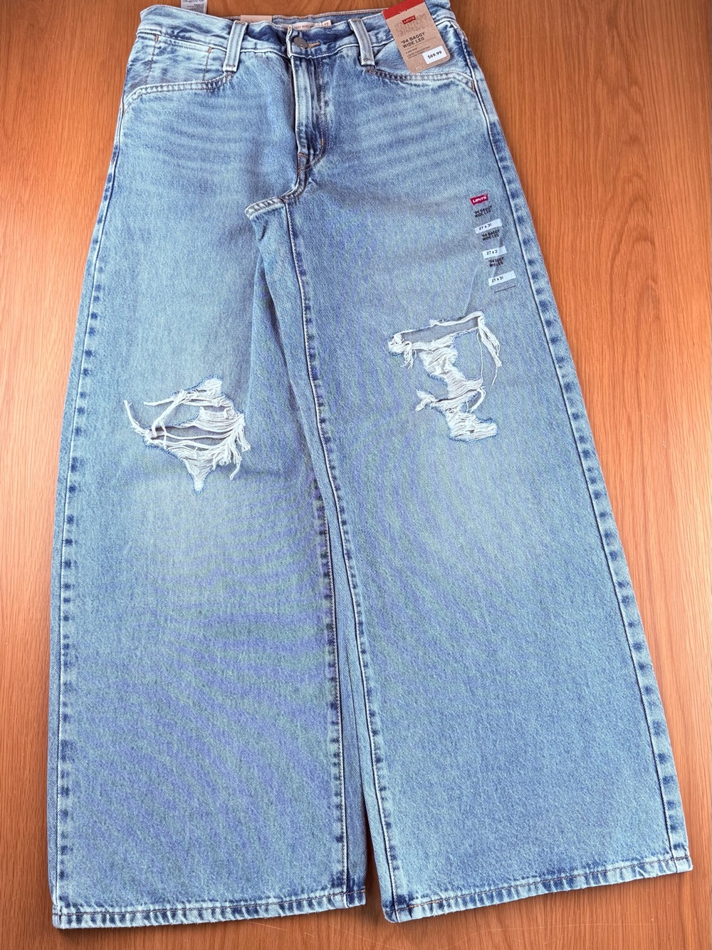 Levi’s Baggy Wide Leg Jean -Not In The Mood Med Blue 27x31 A59290012 New W/Tags